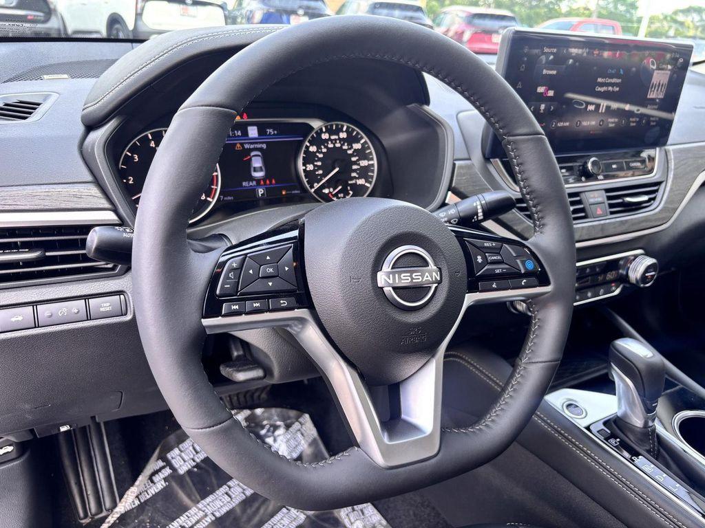 new 2025 Nissan Altima car, priced at $32,808