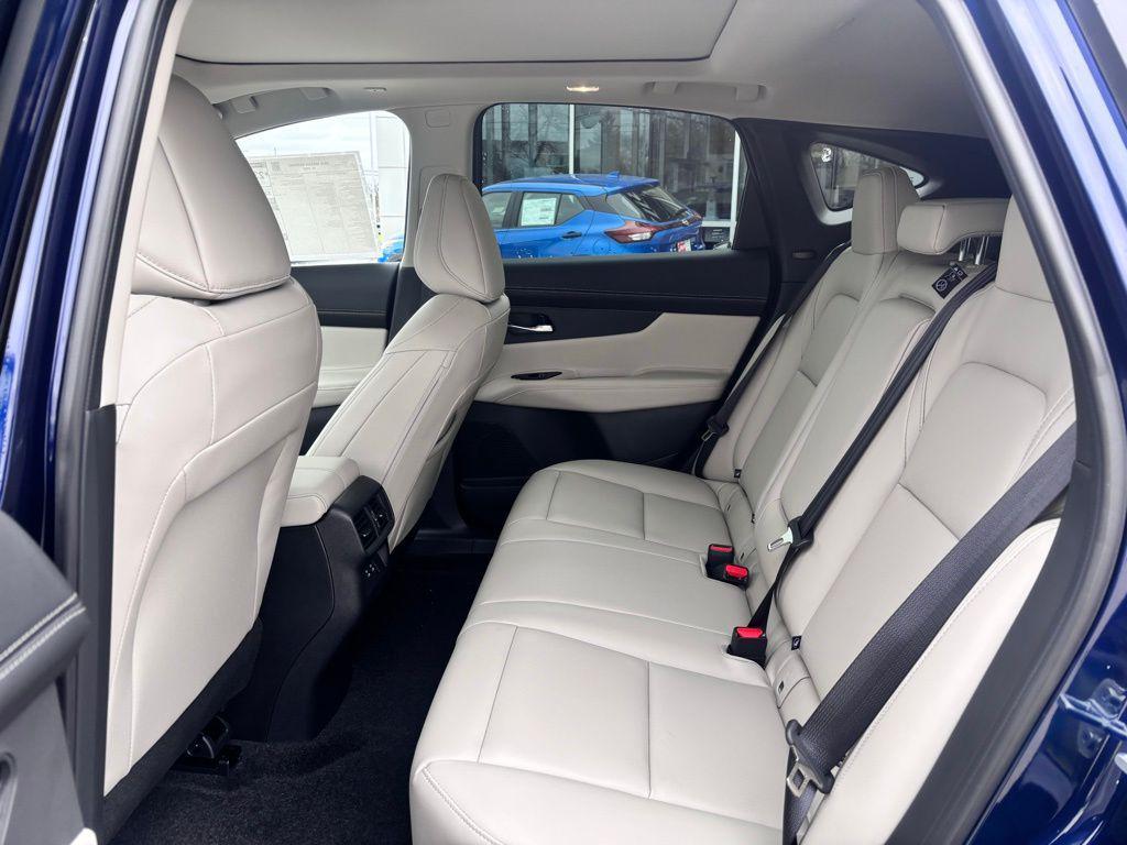 new 2025 Nissan Murano car, priced at $41,245