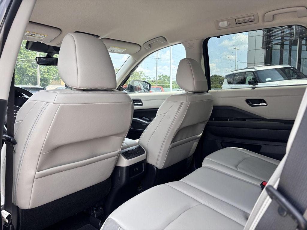 used 2023 Nissan Pathfinder car, priced at $34,897