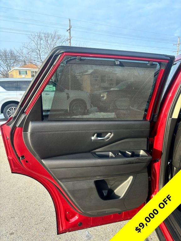 new 2024 Nissan Pathfinder car, priced at $38,780