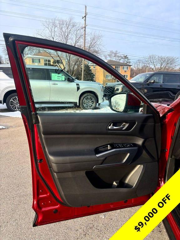 new 2024 Nissan Pathfinder car, priced at $38,780
