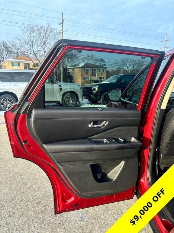 new 2024 Nissan Pathfinder car, priced at $38,780