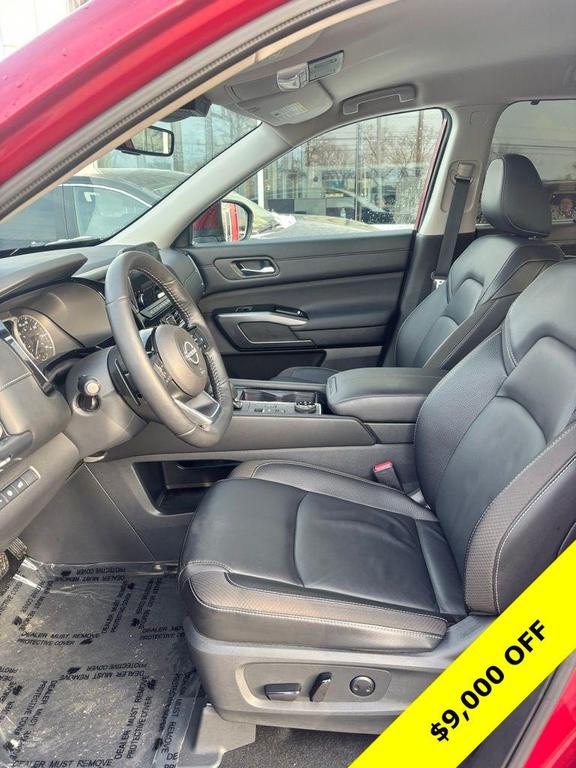 new 2024 Nissan Pathfinder car, priced at $38,780