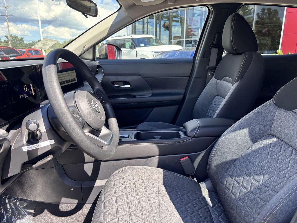 new 2025 Nissan Kicks car, priced at $26,793