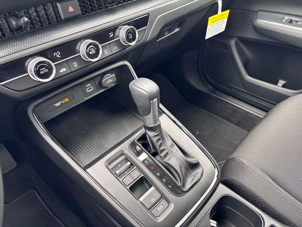 used 2025 Honda CR-V car, priced at $29,747