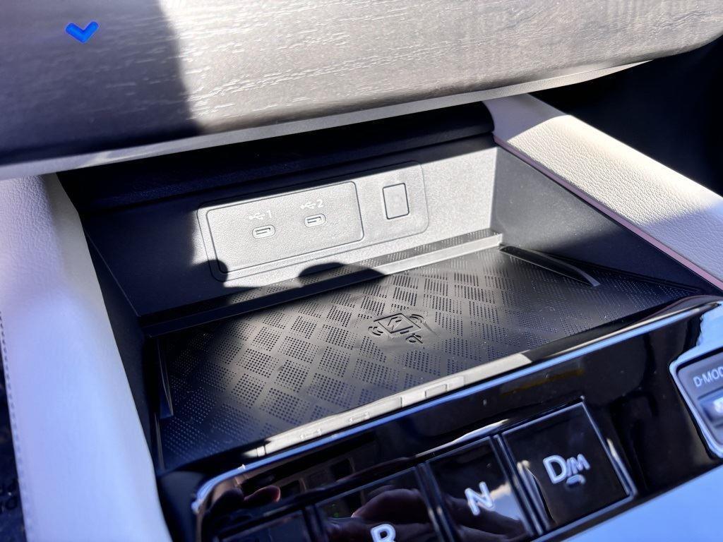 new 2025 Nissan Murano car, priced at $41,621