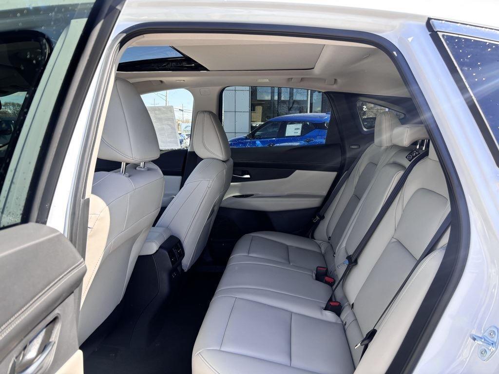 new 2025 Nissan Murano car, priced at $41,621