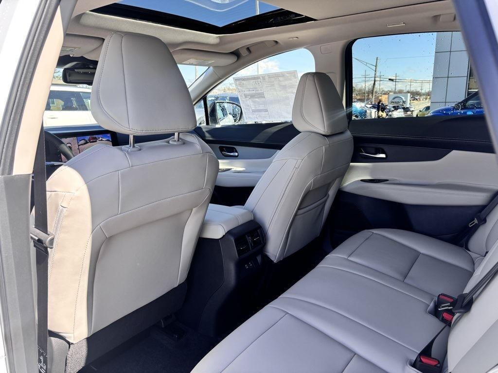 new 2025 Nissan Murano car, priced at $41,621