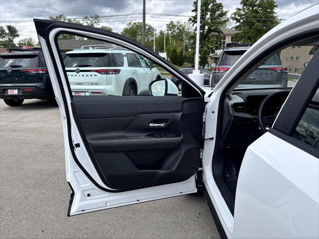 new 2025 Nissan Kicks car, priced at $27,826