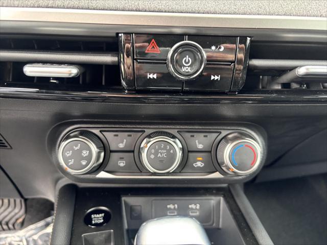 new 2025 Nissan Kicks car, priced at $27,826
