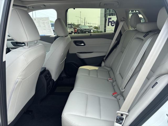 new 2025 Nissan Rogue car, priced at $44,275