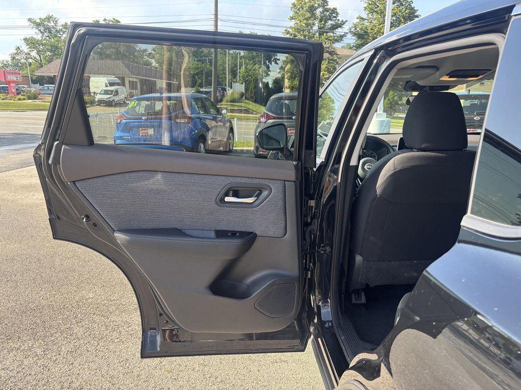 used 2023 Nissan Rogue car, priced at $19,269