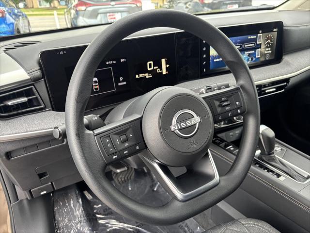 new 2025 Nissan Kicks car, priced at $25,355