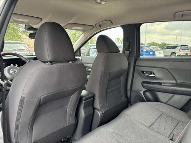 new 2025 Nissan Kicks car, priced at $25,355