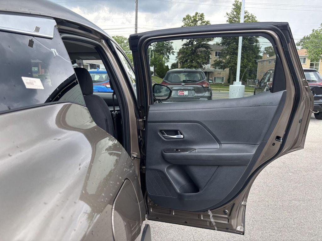 new 2025 Nissan Kicks car, priced at $25,355
