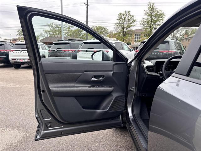 new 2025 Nissan Kicks car, priced at $27,180