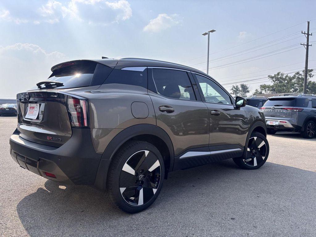 new 2025 Nissan Kicks car, priced at $28,168