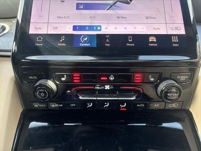used 2023 Jeep Grand Cherokee car, priced at $28,641