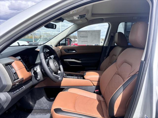 new 2025 Nissan Pathfinder car, priced at $53,655