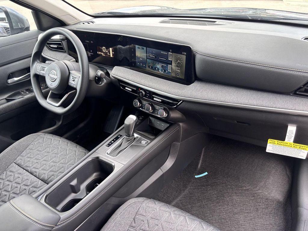 new 2025 Nissan Kicks car, priced at $25,517