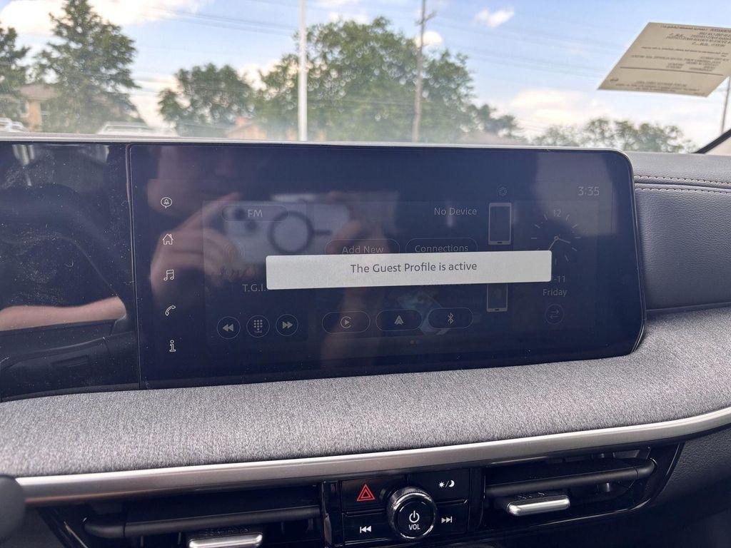 new 2025 Nissan Kicks car, priced at $25,517