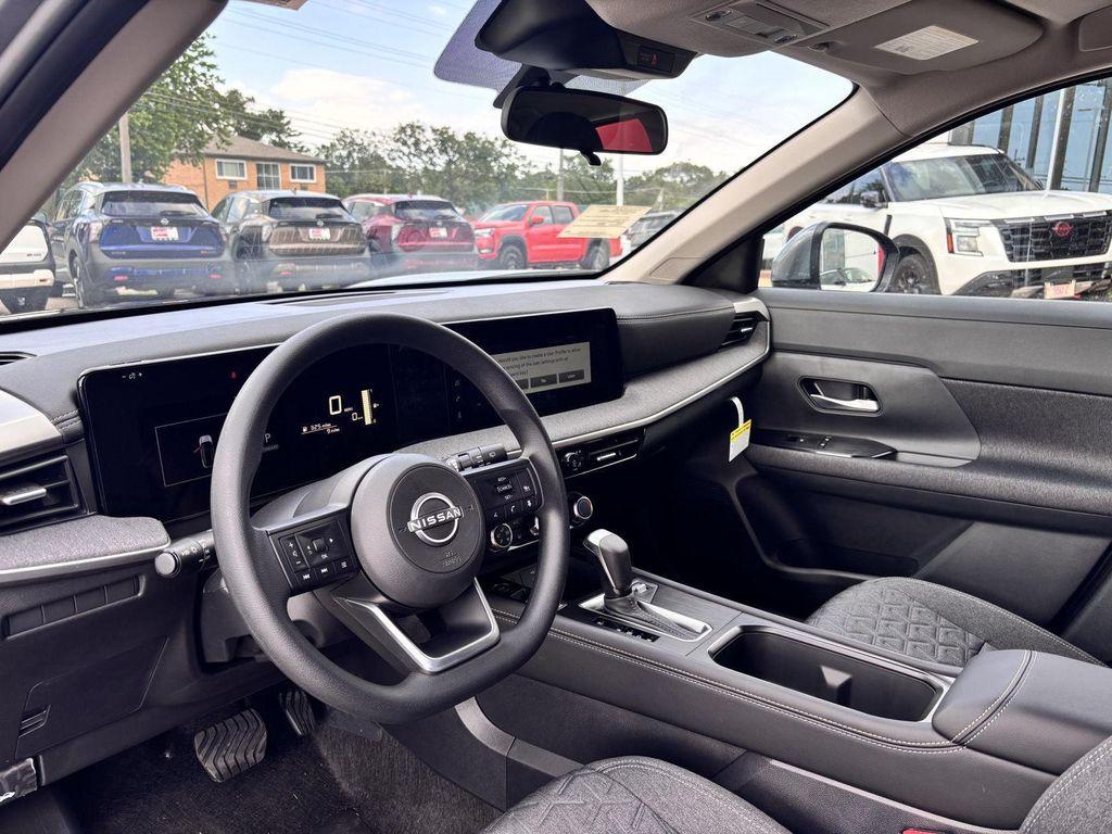 new 2025 Nissan Kicks car, priced at $25,517
