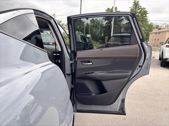 new 2025 Nissan Murano car, priced at $53,655