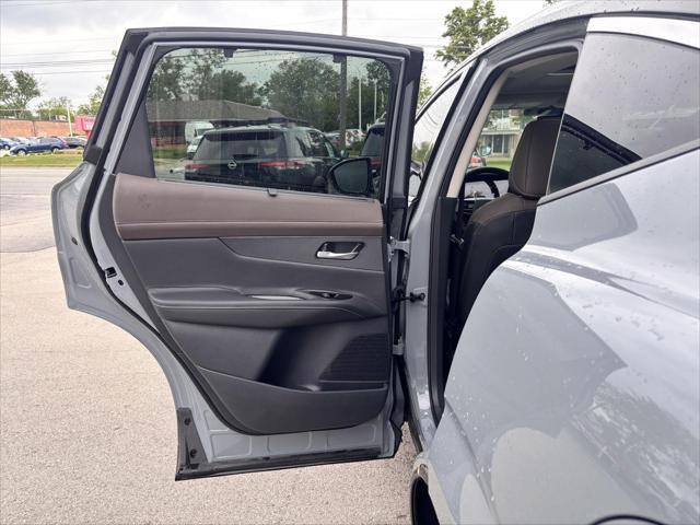 new 2025 Nissan Murano car, priced at $53,655