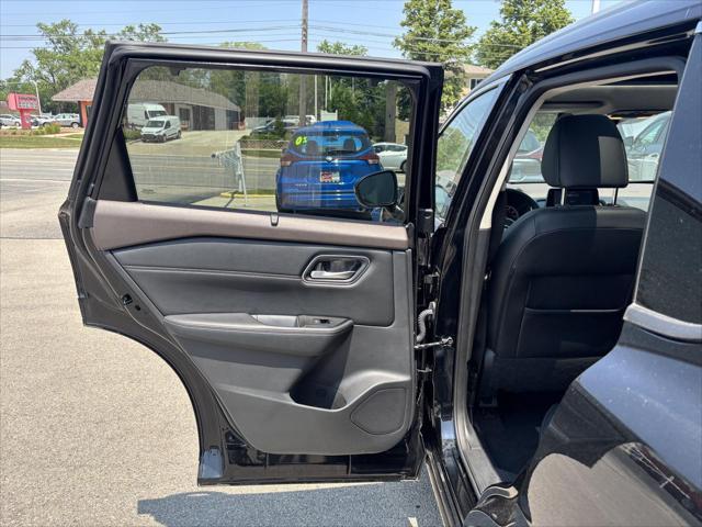 used 2021 Nissan Rogue car, priced at $24,918