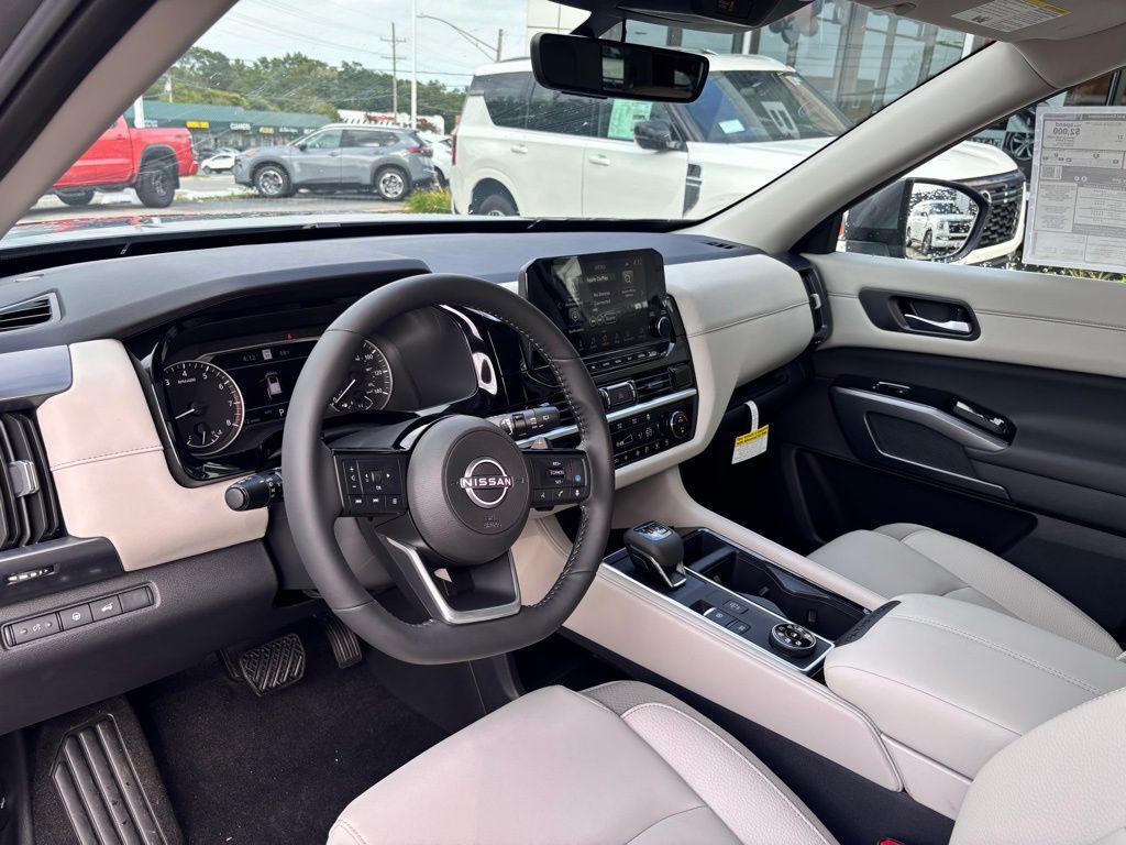 new 2025 Nissan Pathfinder car, priced at $43,554