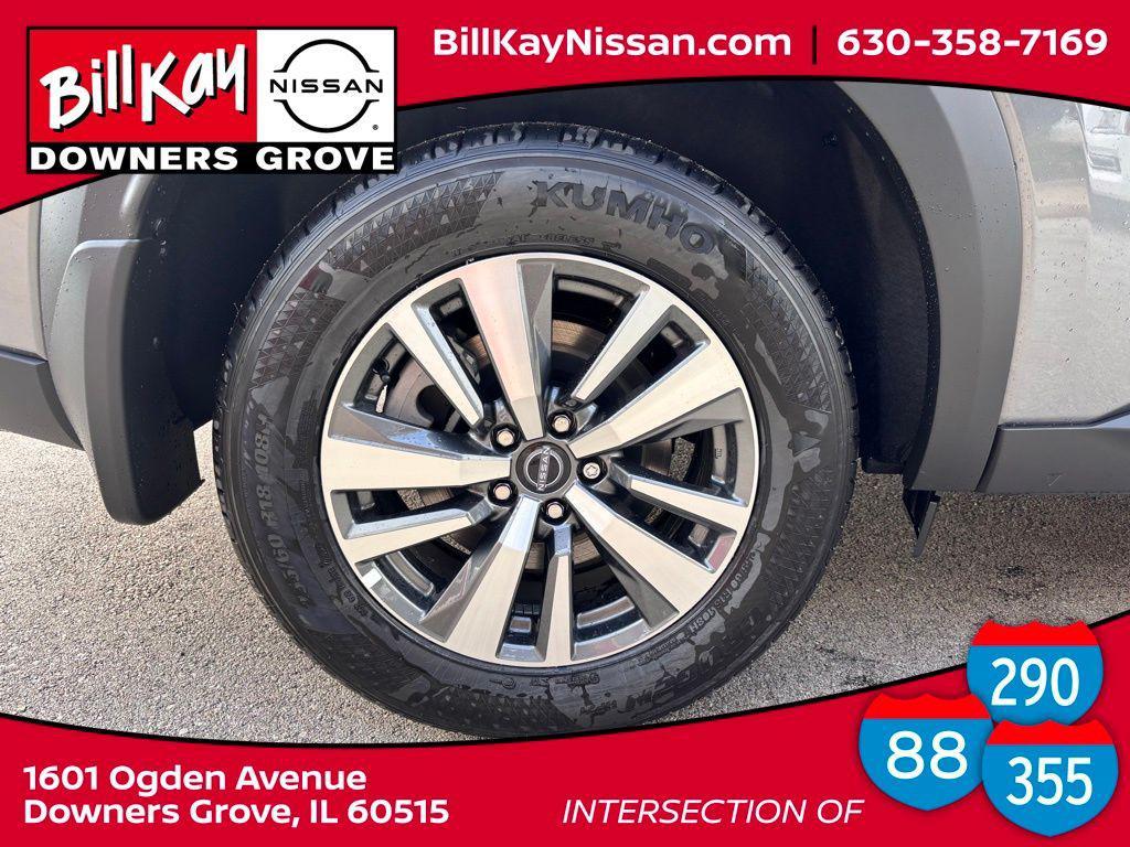 new 2025 Nissan Pathfinder car, priced at $38,554