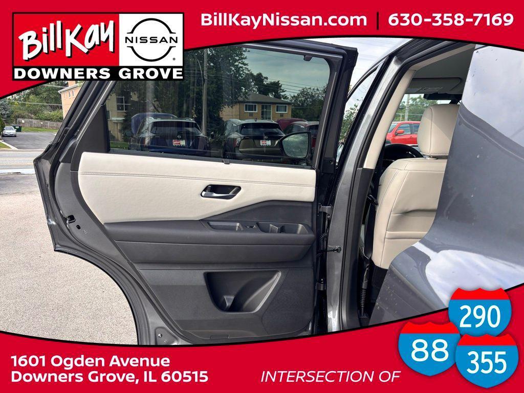 new 2025 Nissan Pathfinder car, priced at $38,554