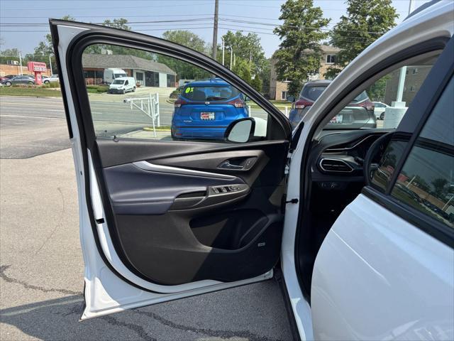 used 2023 Chevrolet Bolt EUV car, priced at $23,999