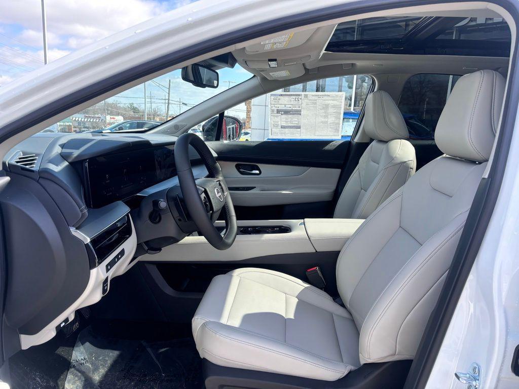 new 2025 Nissan Murano car, priced at $45,621