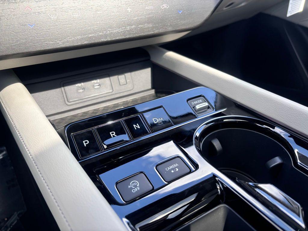 new 2025 Nissan Murano car, priced at $45,621