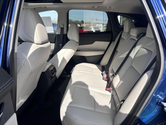 new 2025 Nissan Murano car, priced at $47,715