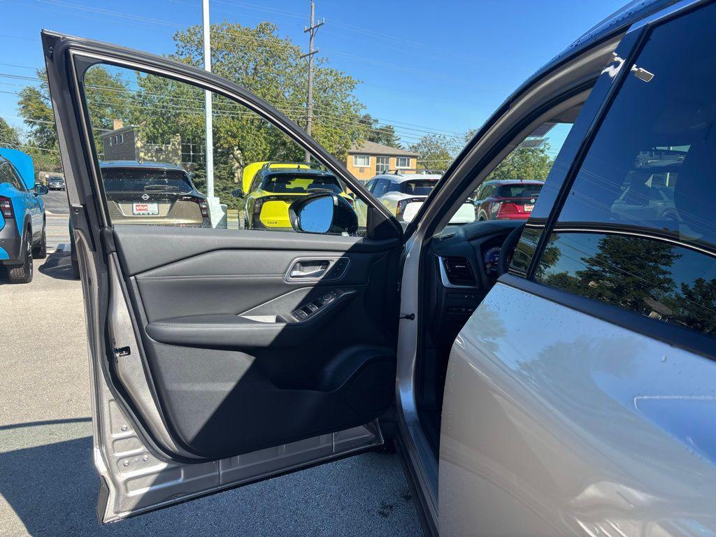new 2026 Nissan Rogue car, priced at $40,885