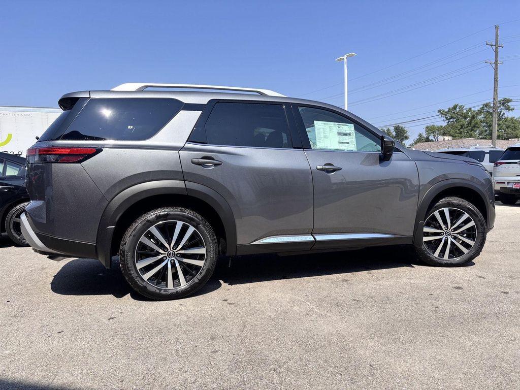 new 2025 Nissan Pathfinder car, priced at $49,459