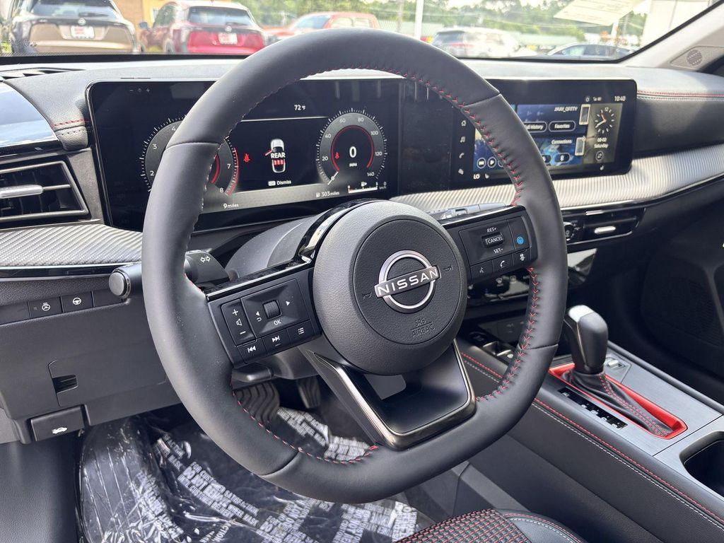 new 2025 Nissan Kicks car, priced at $28,168