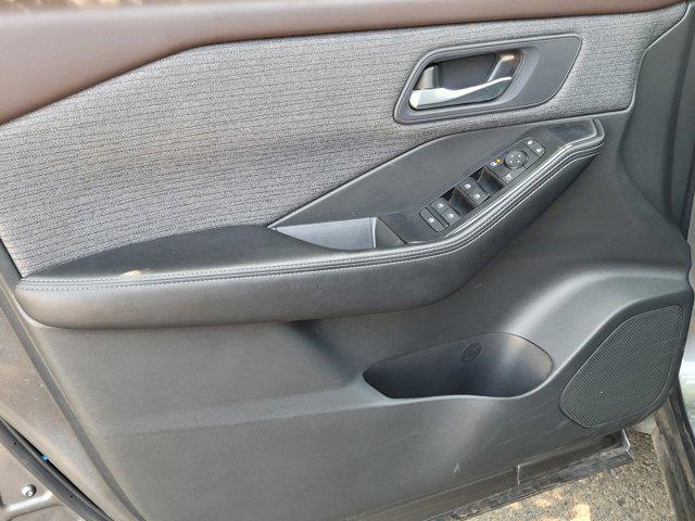 used 2023 Nissan Rogue car, priced at $21,987