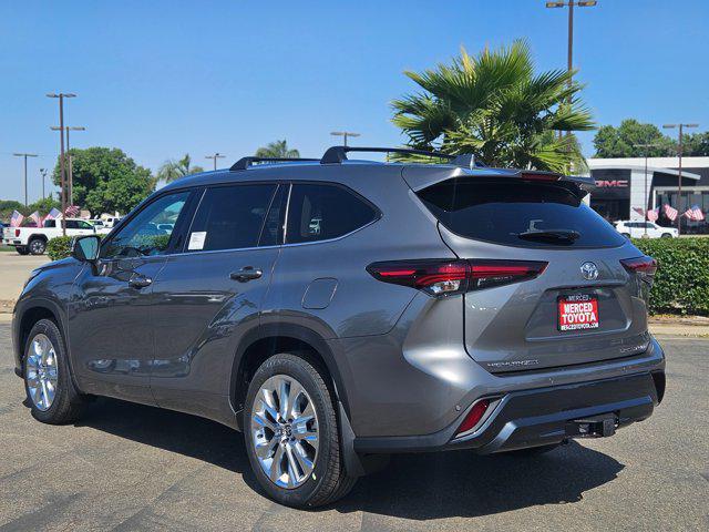 new 2025 Toyota Highlander car, priced at $52,367