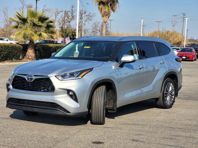 used 2023 Toyota Highlander car, priced at $44,987