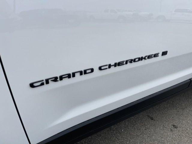 new 2024 Jeep Grand Cherokee L car, priced at $44,425
