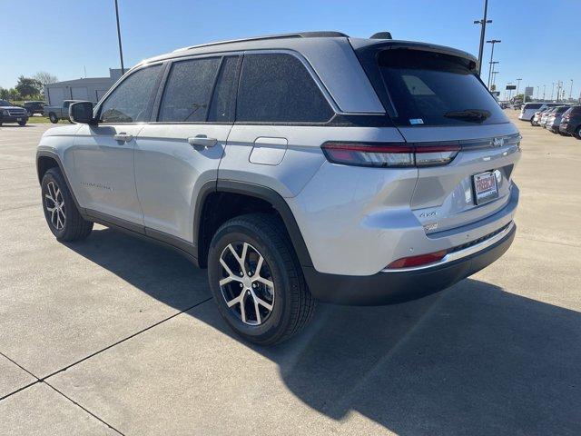 new 2024 Jeep Grand Cherokee car, priced at $44,795