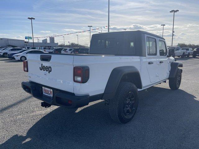 new 2023 Jeep Gladiator car, priced at $45,020