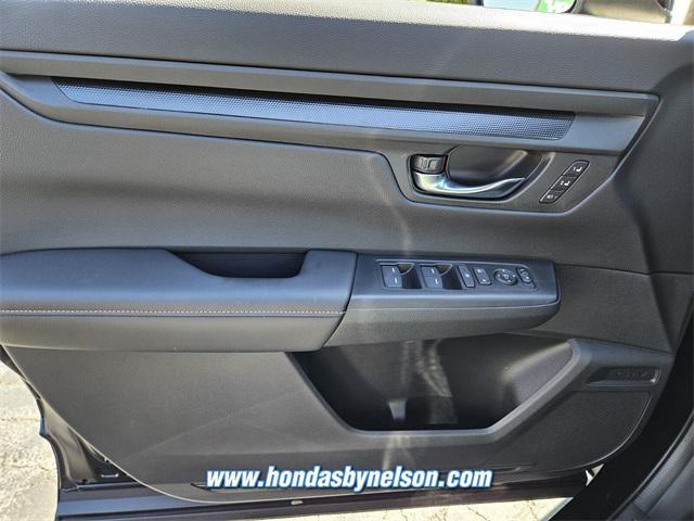 new 2025 Honda CR-V Hybrid car, priced at $40,595