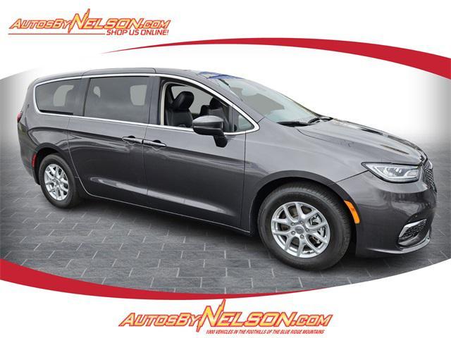 used 2023 Chrysler Pacifica car, priced at $24,992