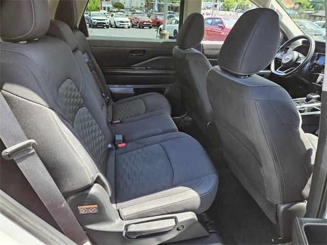 used 2024 Nissan Pathfinder car, priced at $35,992