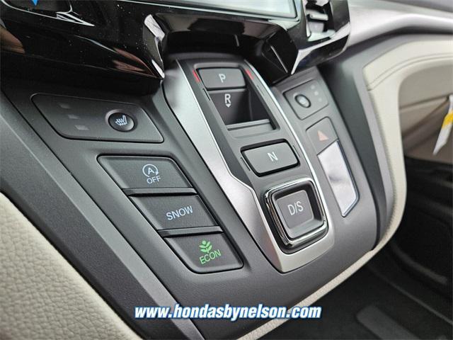 new 2025 Honda Odyssey car, priced at $43,670