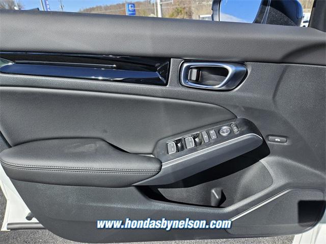 new 2025 Honda Civic Hybrid car, priced at $33,555